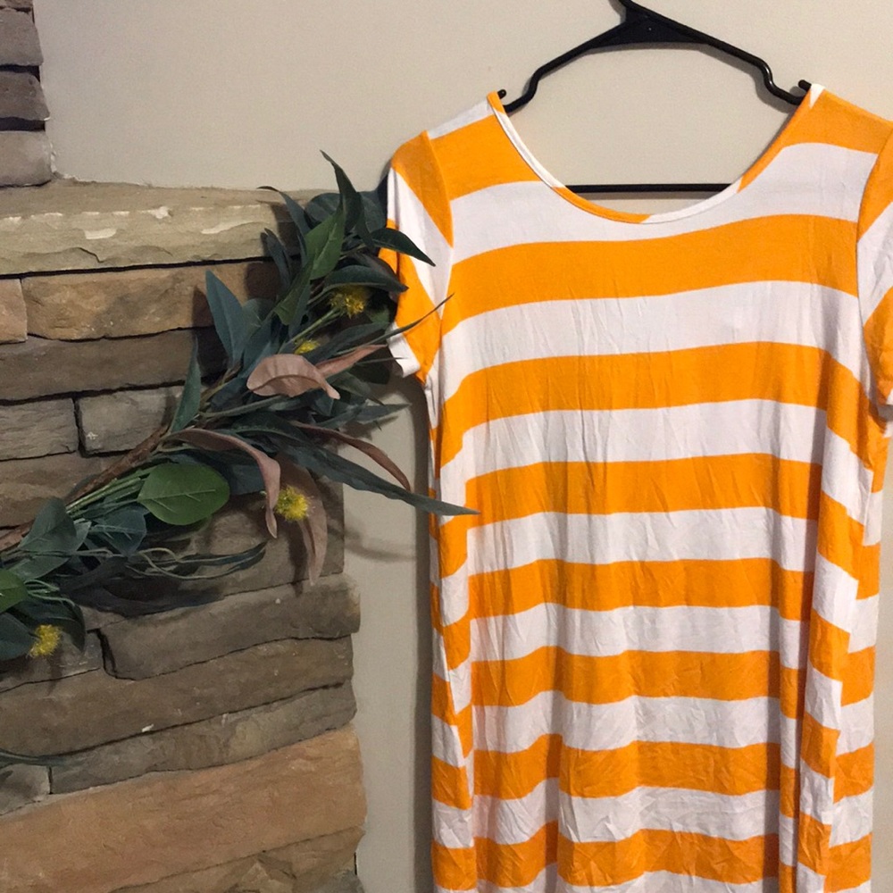 FIRM | Short Sleeve Top | Orange + White Stripes
